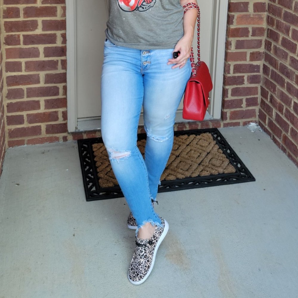 Kancan KC9154M Light Wash Distressed Skinny Jeans - Picture 1 of 8